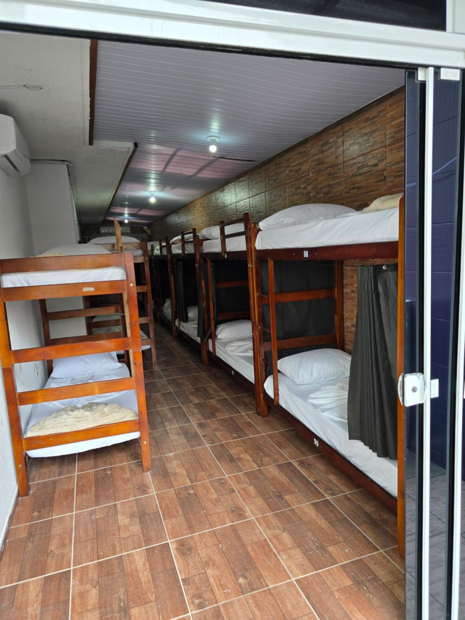 Albergue O De Casa *